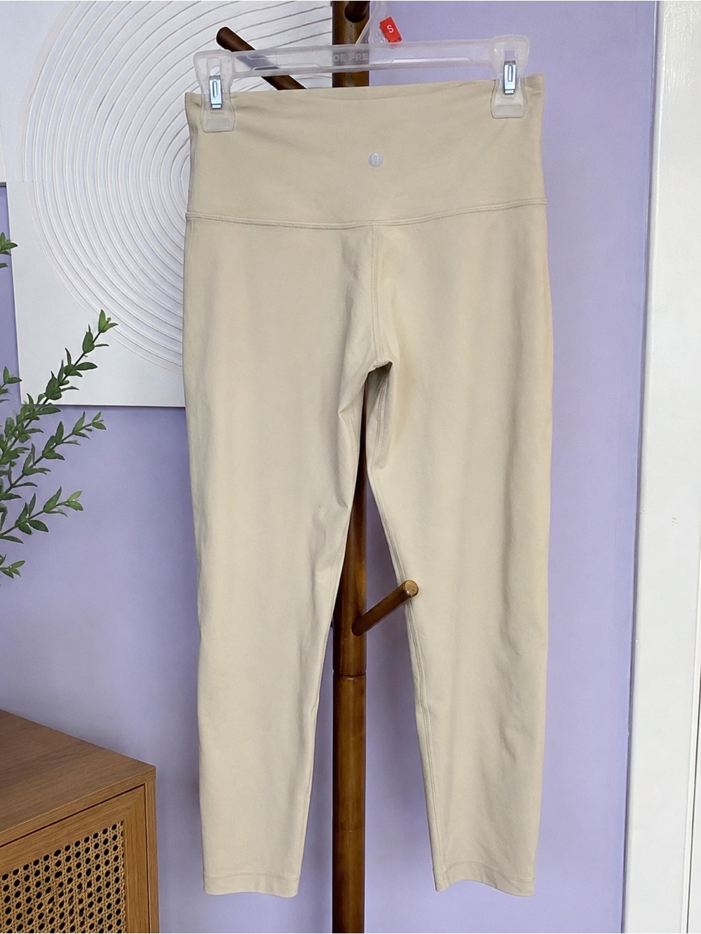 🍨 Lululemon Align High-Rise Leggings – Bone / Light Beige – Size 6